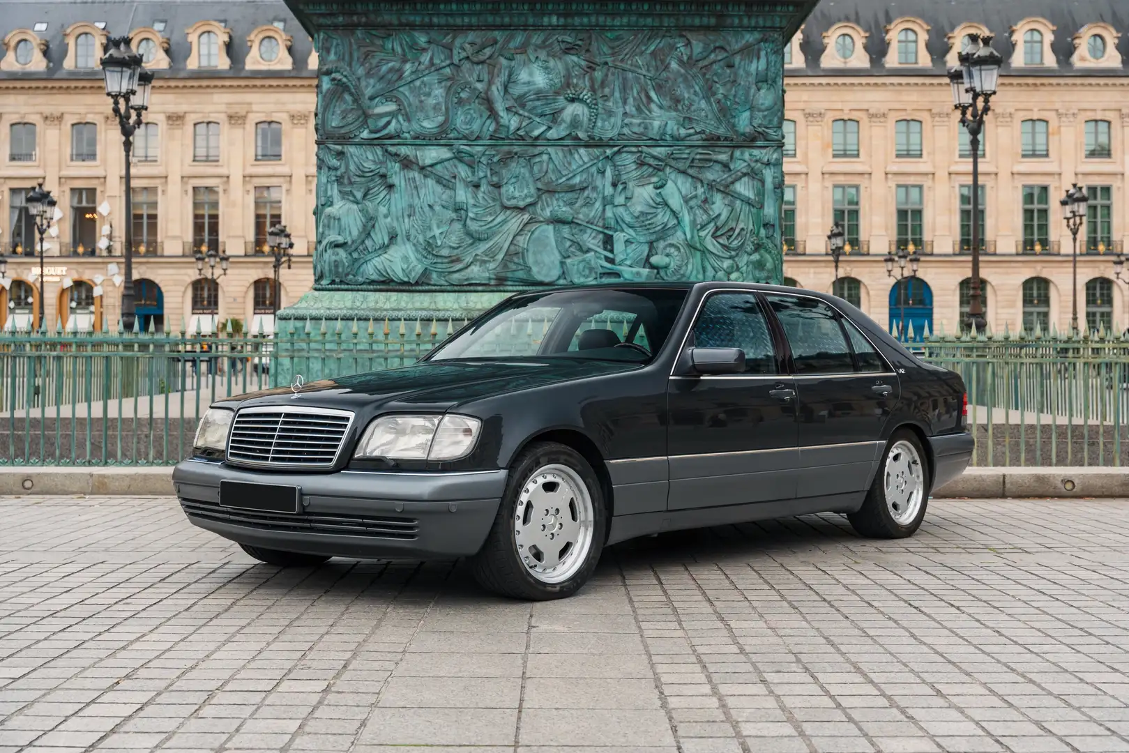 Mercedes-Benz S 600 - great condition, beautiful spec Noir - 1