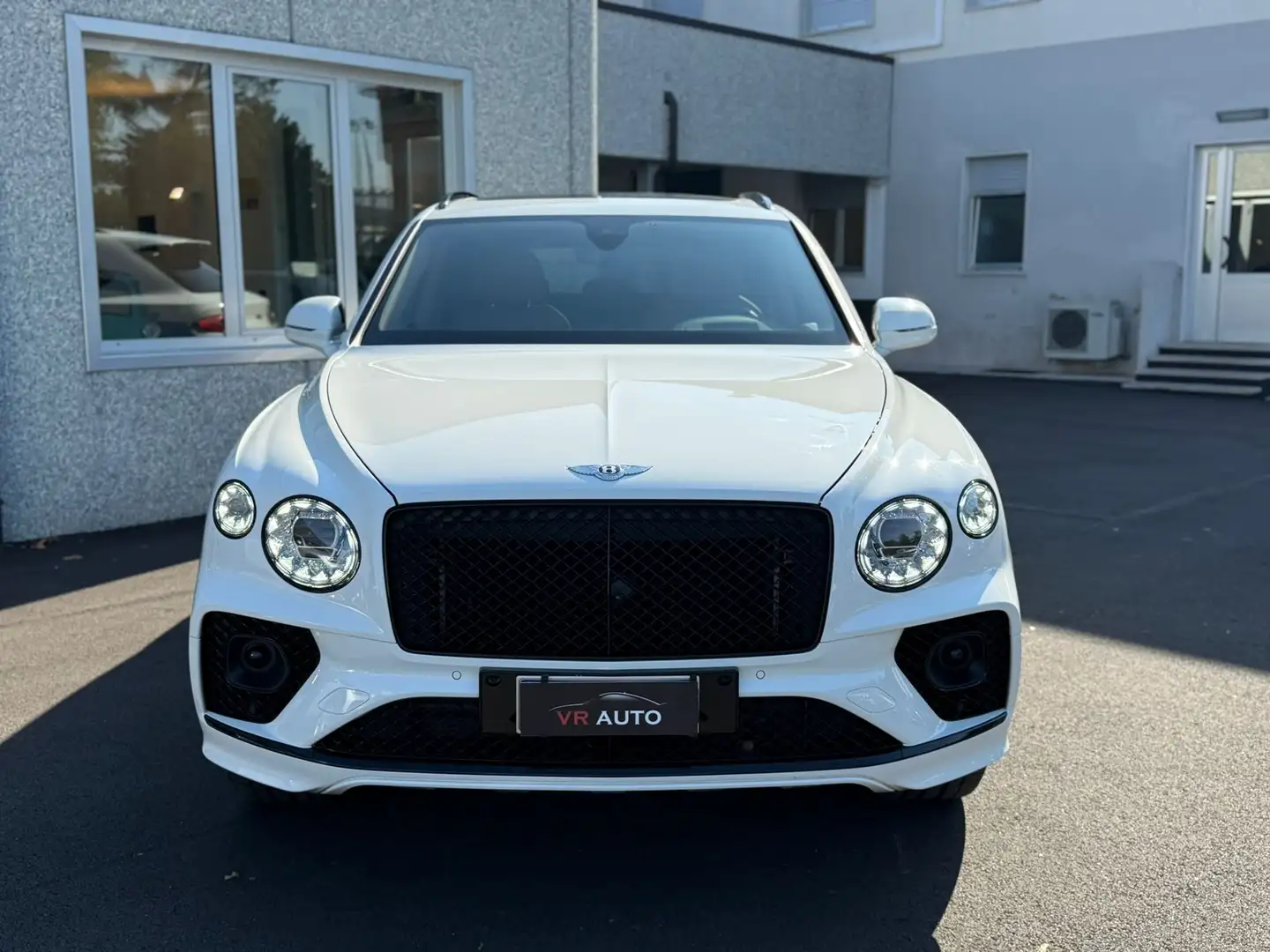 Bentley Bentayga 4.0 V8 auto iva deducibile ultimo service 07/2025 Blanc - 2