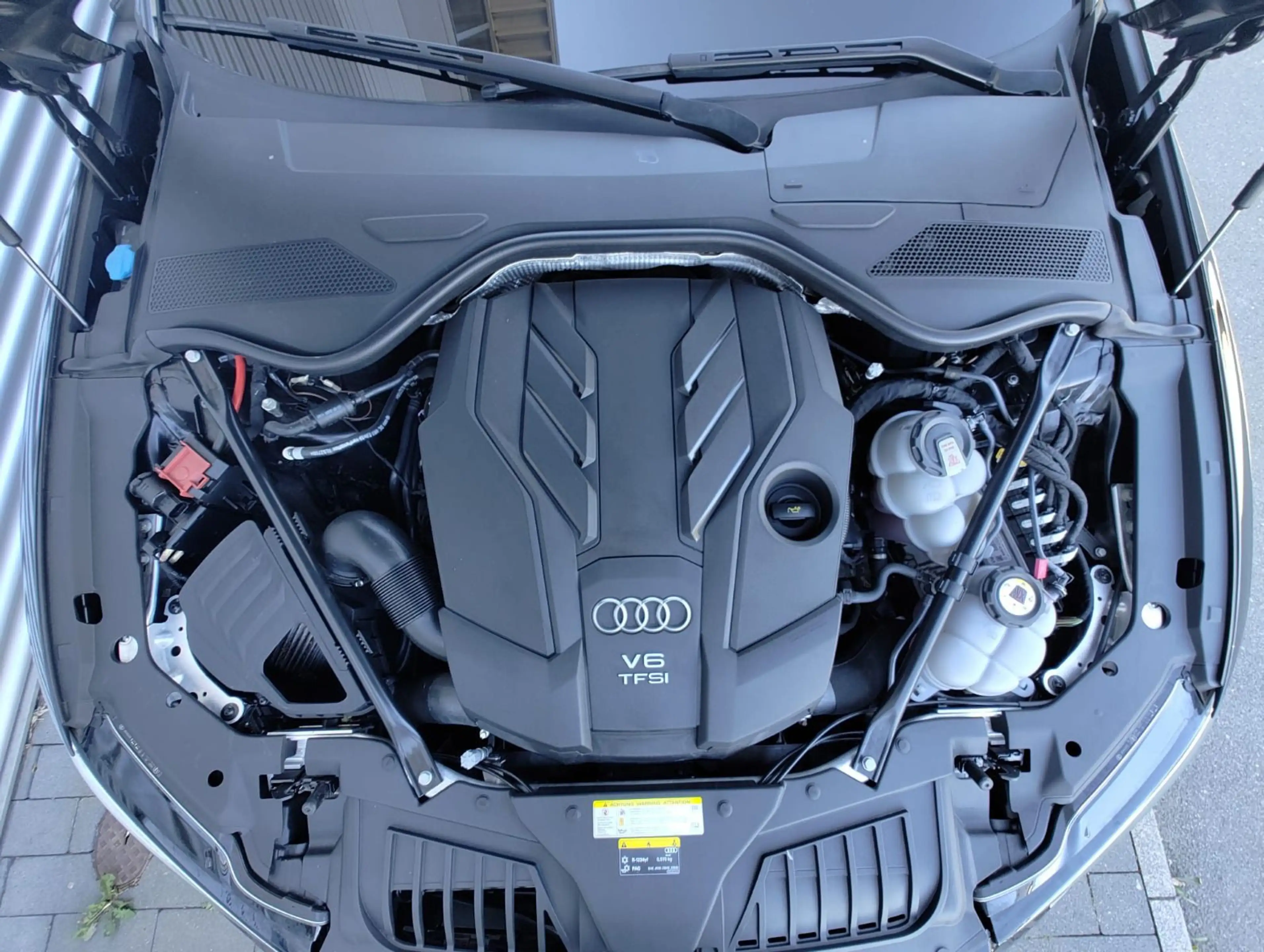 Audi A8 60 TFSIe QUATTRO+WINTERRÄDER+HEAD UP+PANORAMA — photo 8