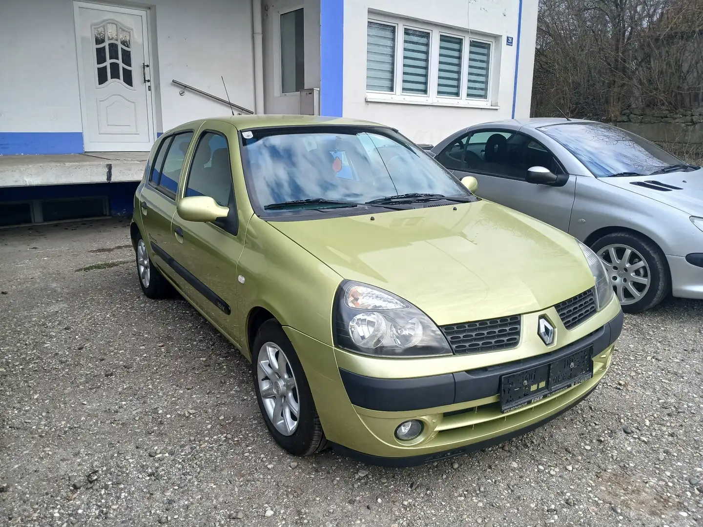 Renault Clio B 1,2 16V - 1