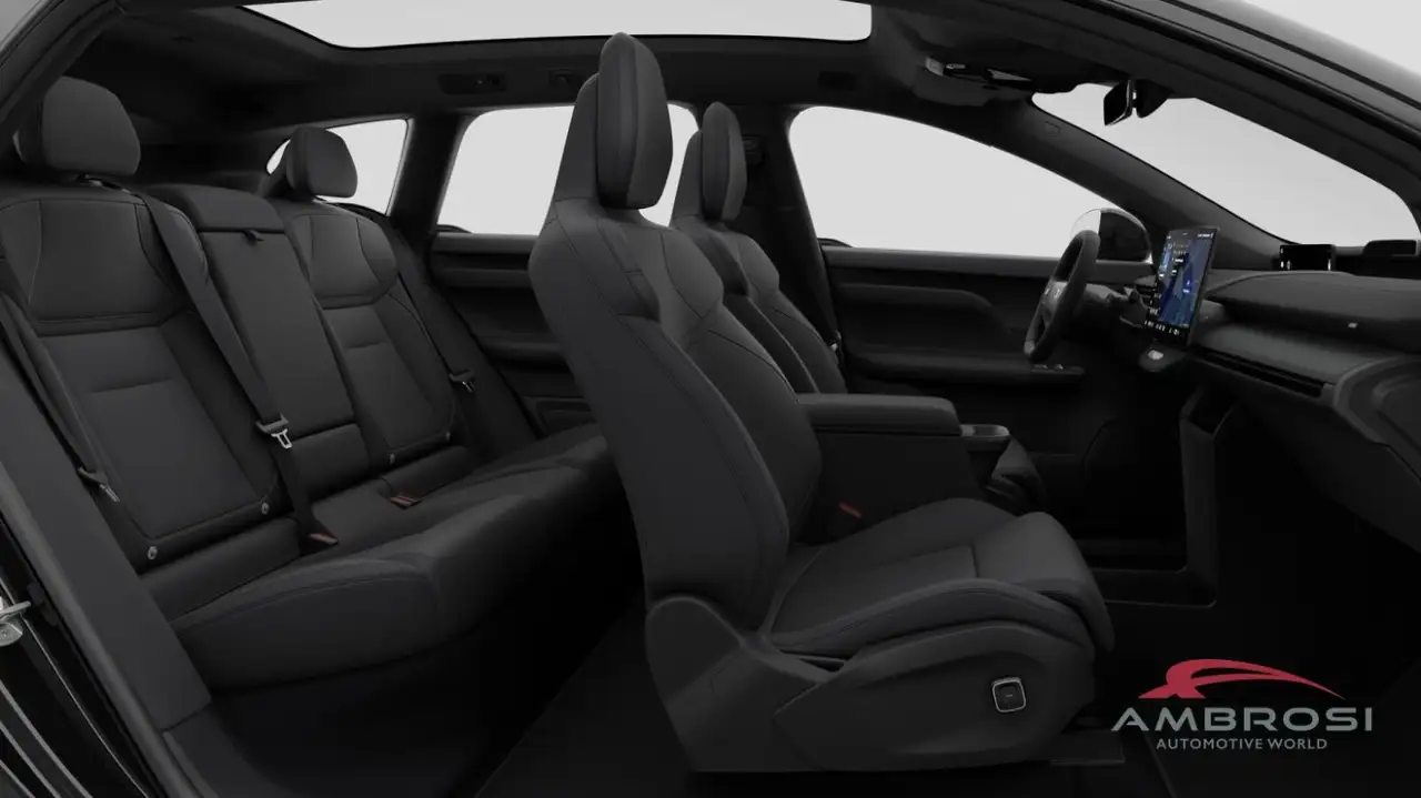 Volvo EX60 2026