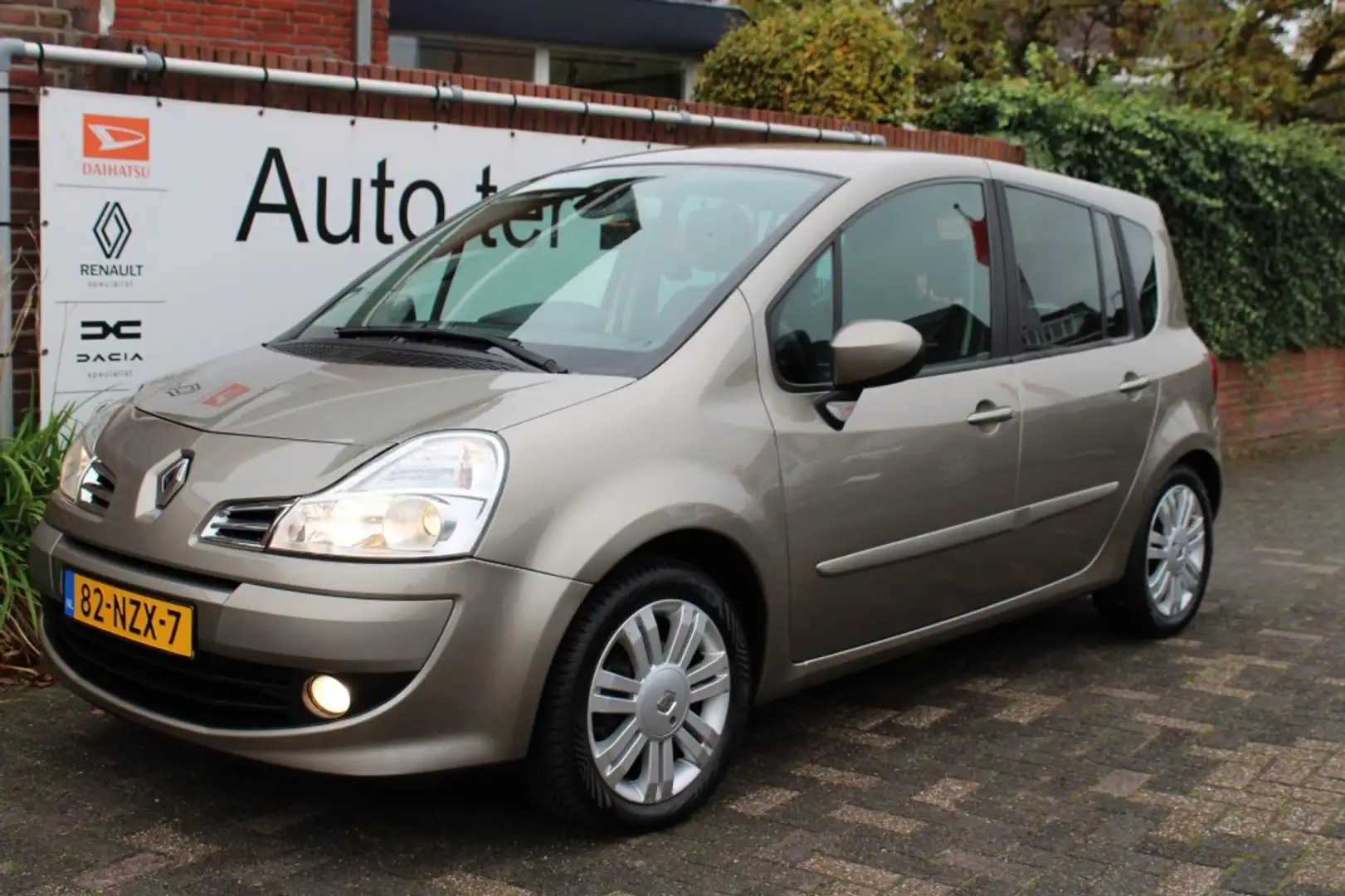 Renault Grand Modus 1.6i 16V Exception AUTOMAAT Beige - 1