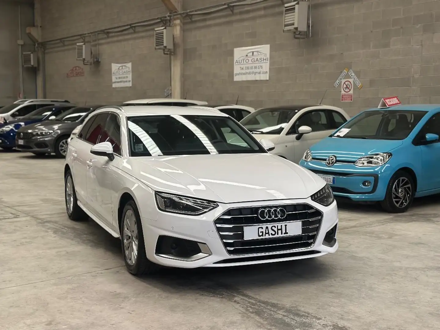 Audi A4 35 TDI S tronic Business Bianco - 1