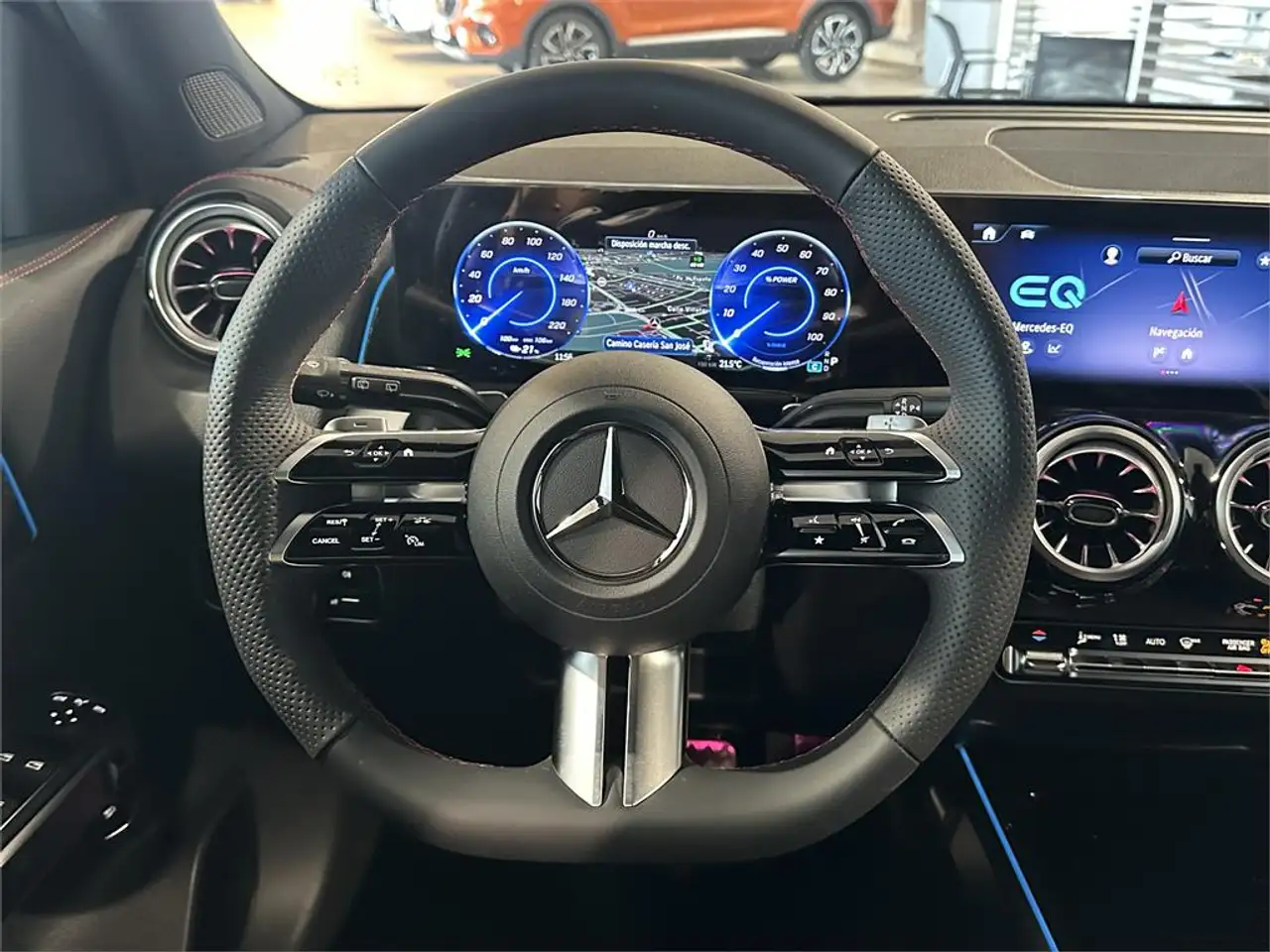 Mercedes-Benz EQB 250 2026