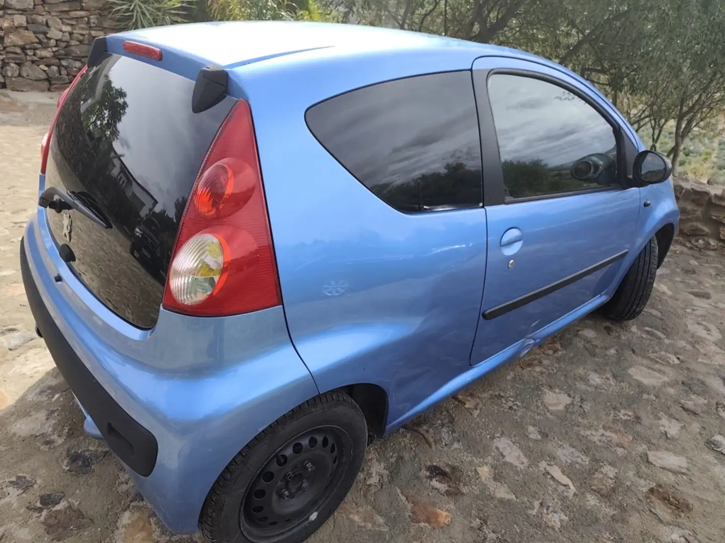 Peugeot 107 1.0i Basic Bleu - 2