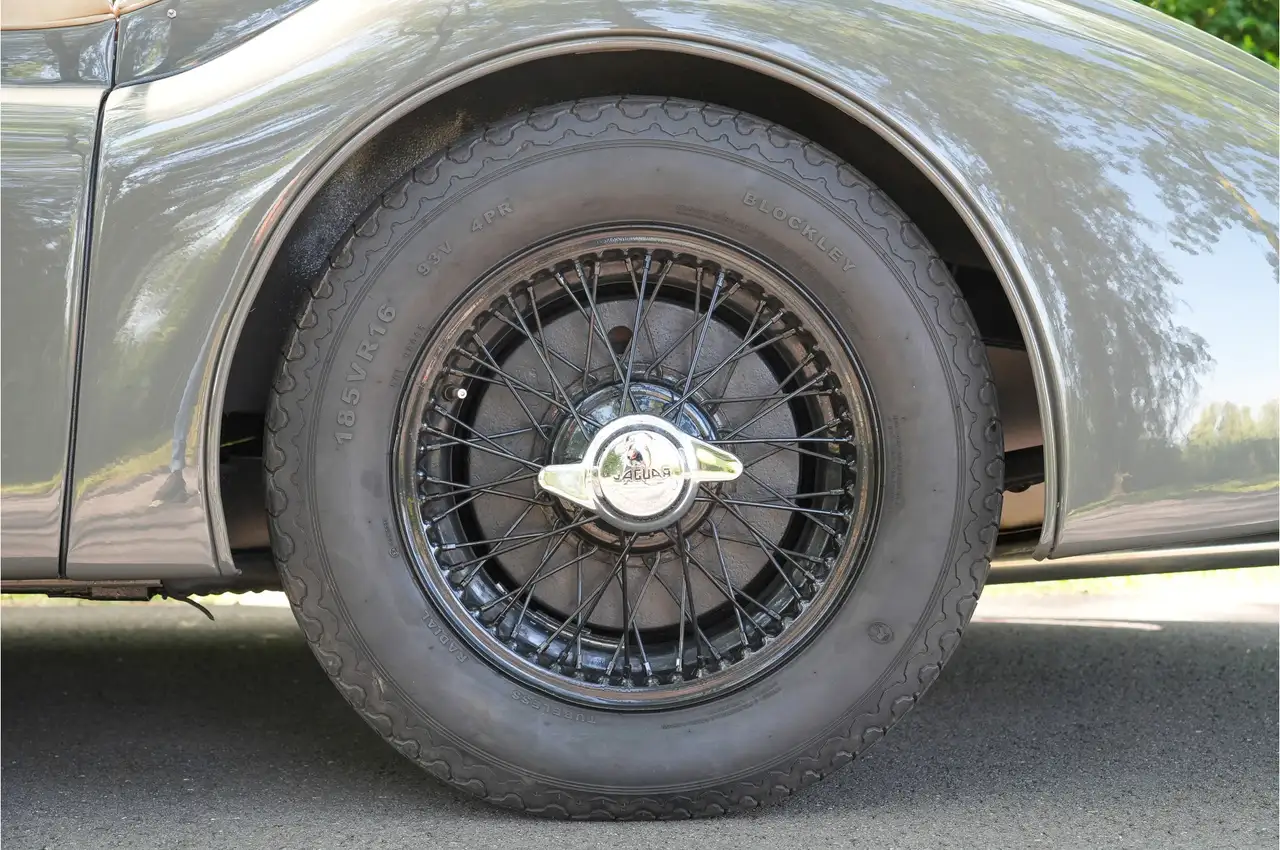 Jaguar XK120 OTS M1213, foto 5