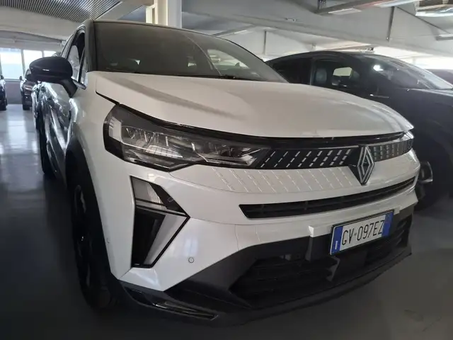 Renault Captur view 3