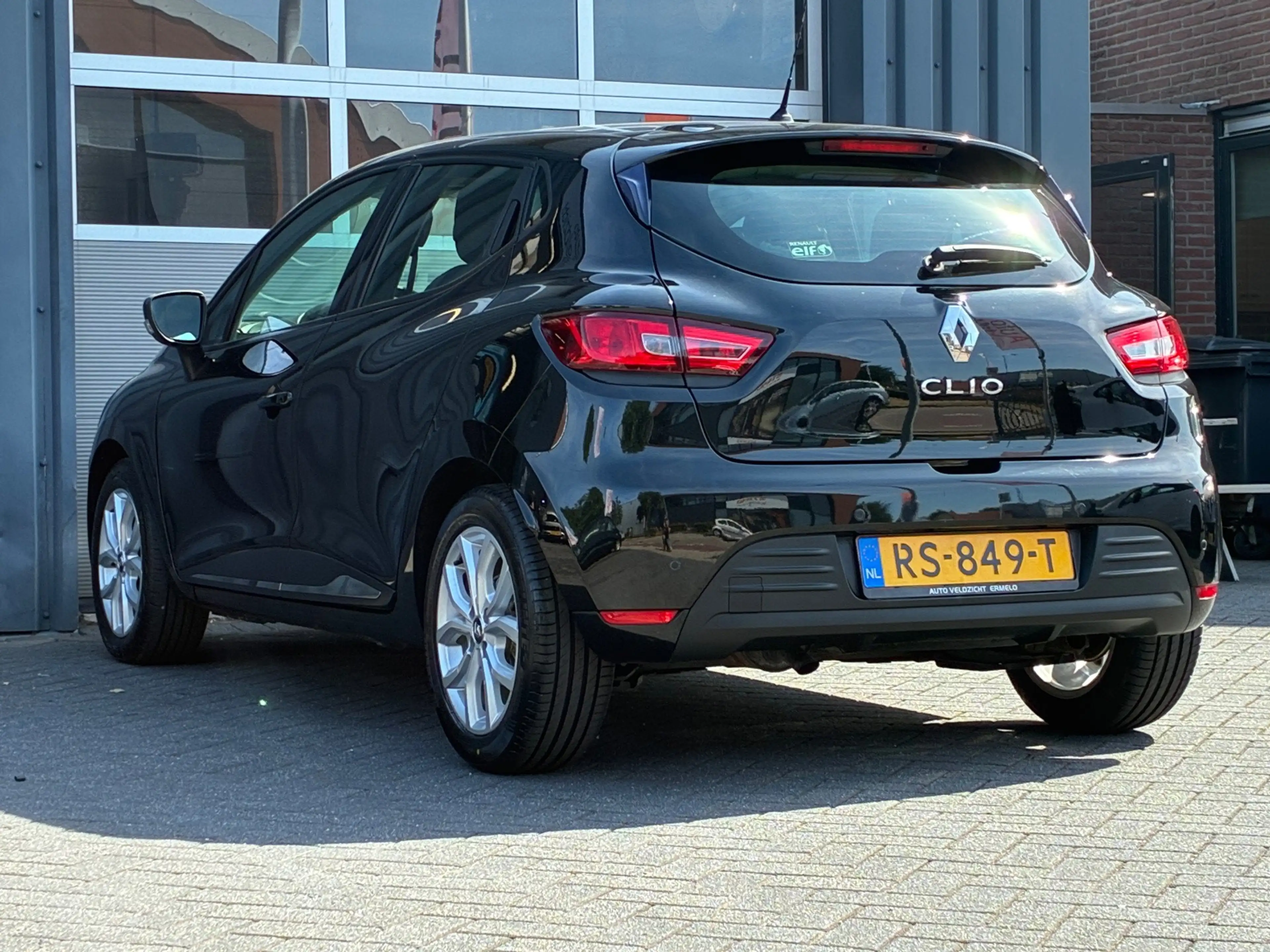 Renault Clio 1.2 TCe 120PK Zen Airconditioning, Navigatie, PDC, — photo 3