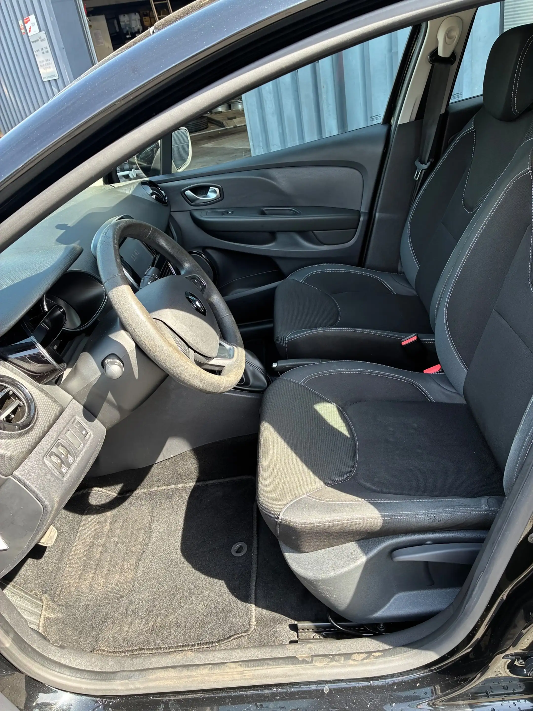 Renault Clio 1.2 TCe 120PK Zen Airconditioning, Navigatie, PDC, — photo 8
