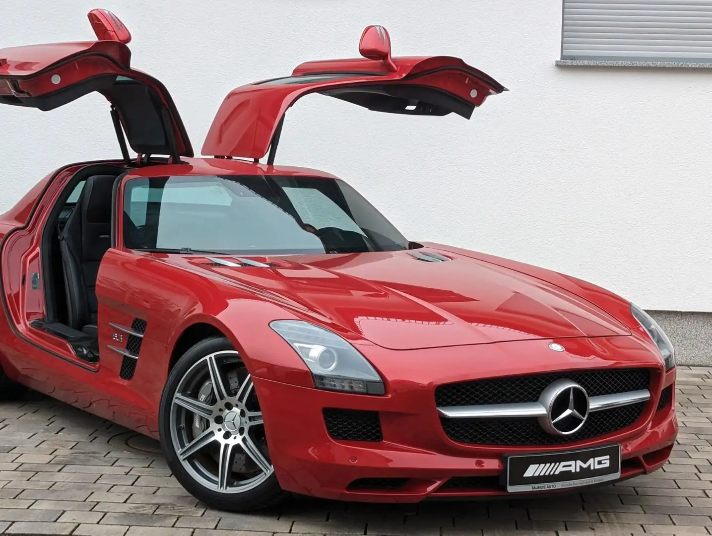 Mercedes-Benz SLS COUPE 1. HAND | BRD | 8 TKM! | CARBON Rood - 1