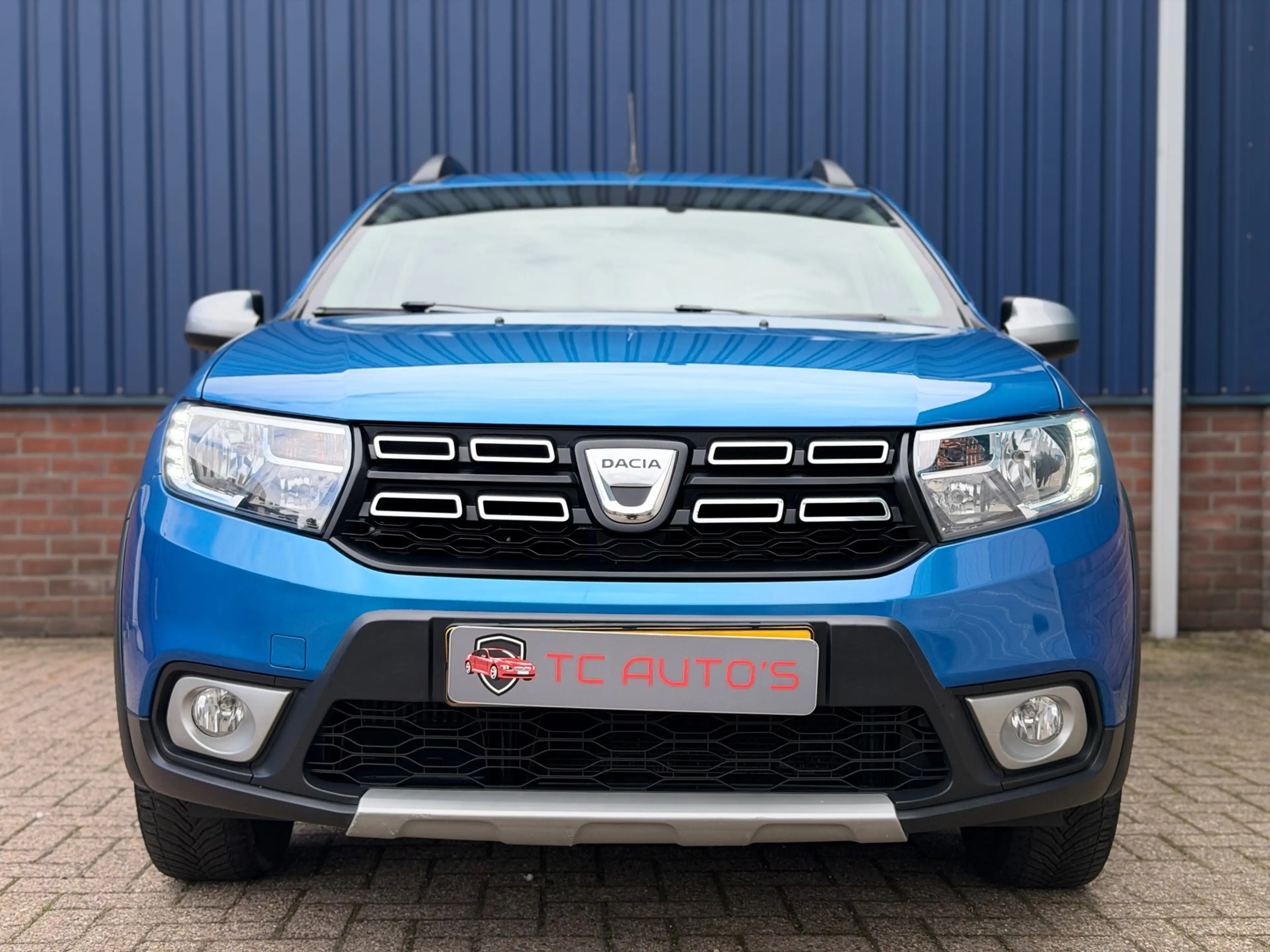 Dacia Logan MCV 0.9 TCe Stepway AUTOMAAT Navigatie, Airco NL a — photo 2