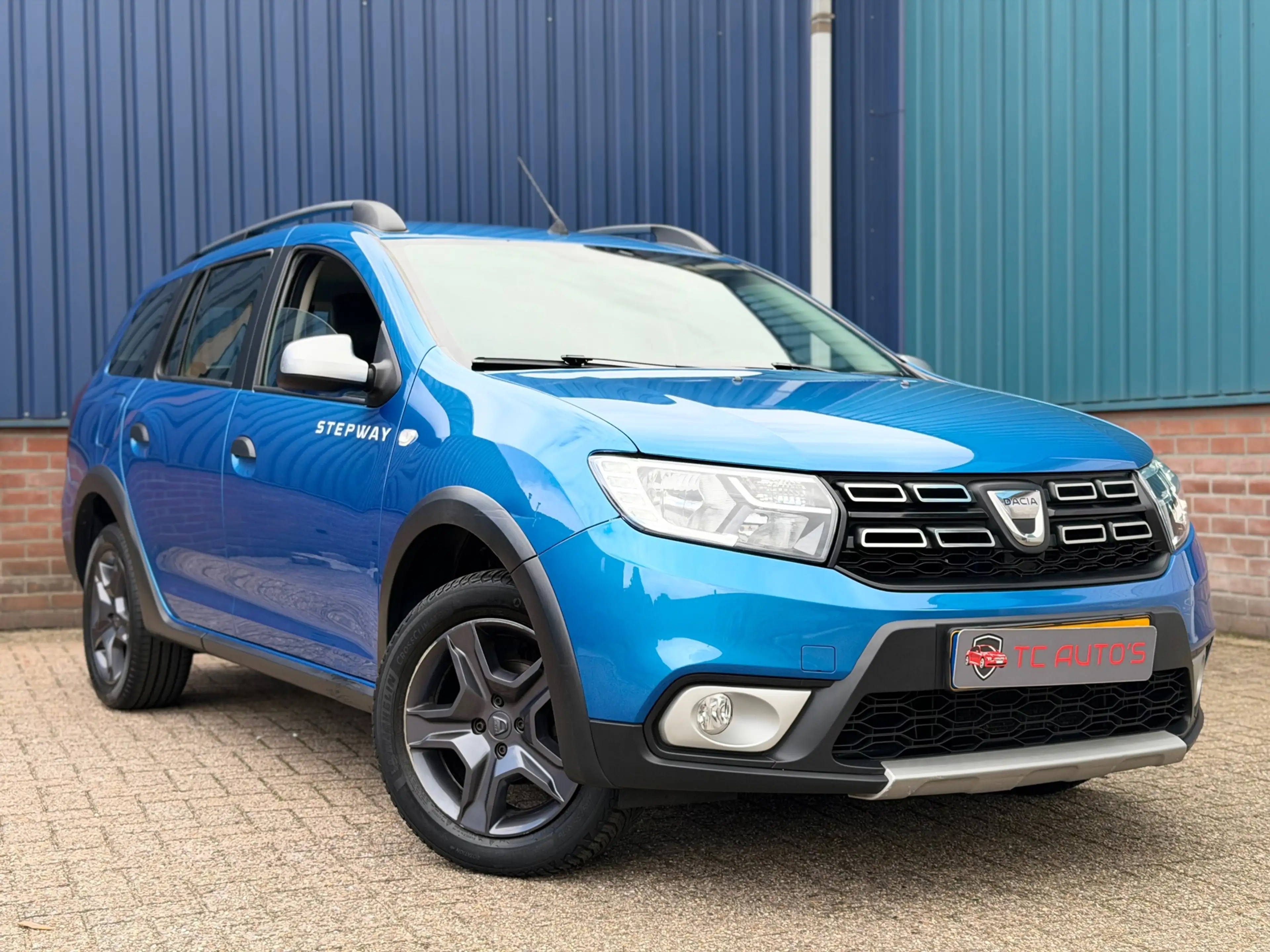 Dacia Logan MCV 0.9 TCe Stepway AUTOMAAT Navigatie, Airco NL a — photo 3