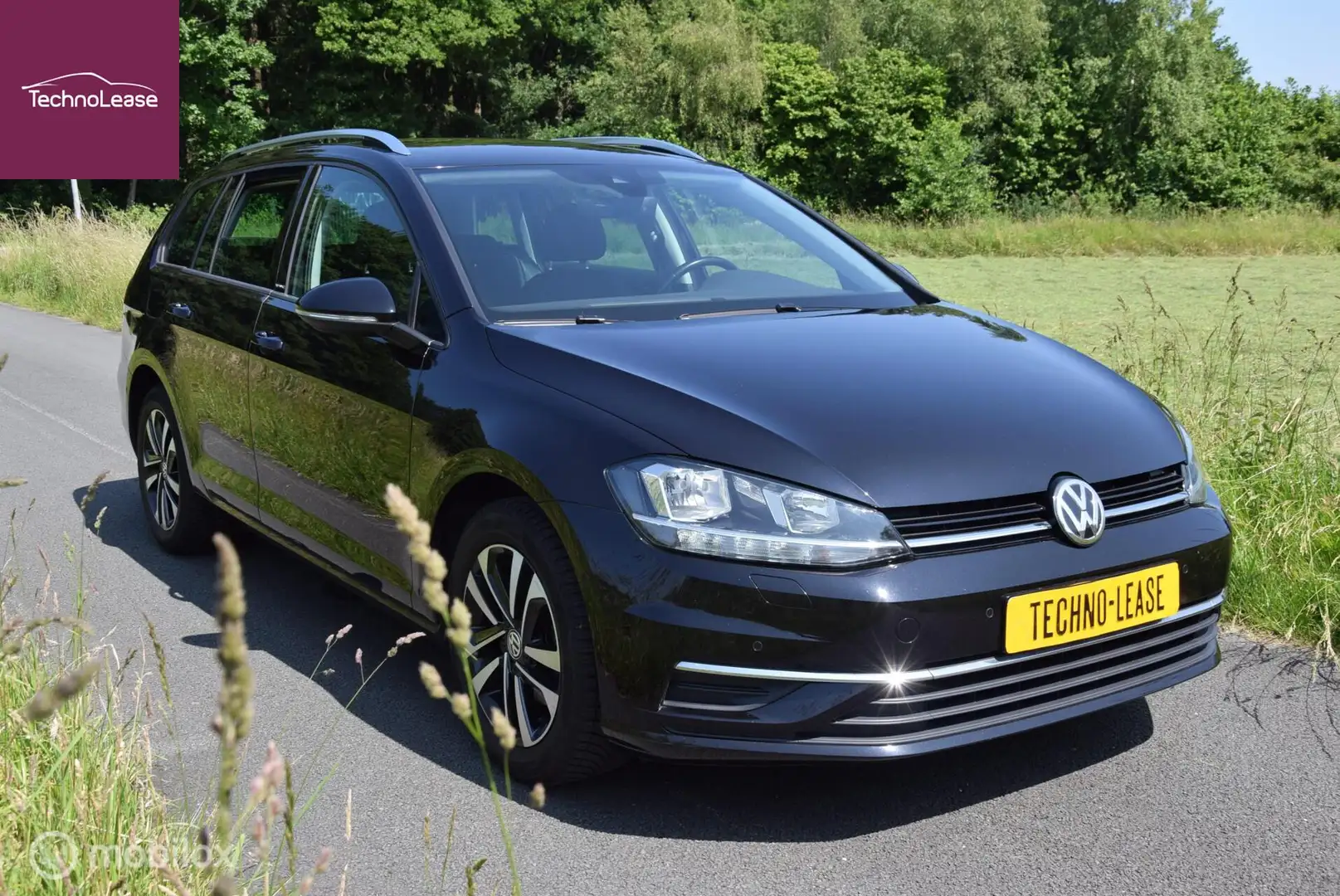 Volkswagen Golf Variant 1.0 TSI IQ-drive Adaptieve Cruise Control Apple Ca Zwart - 1
