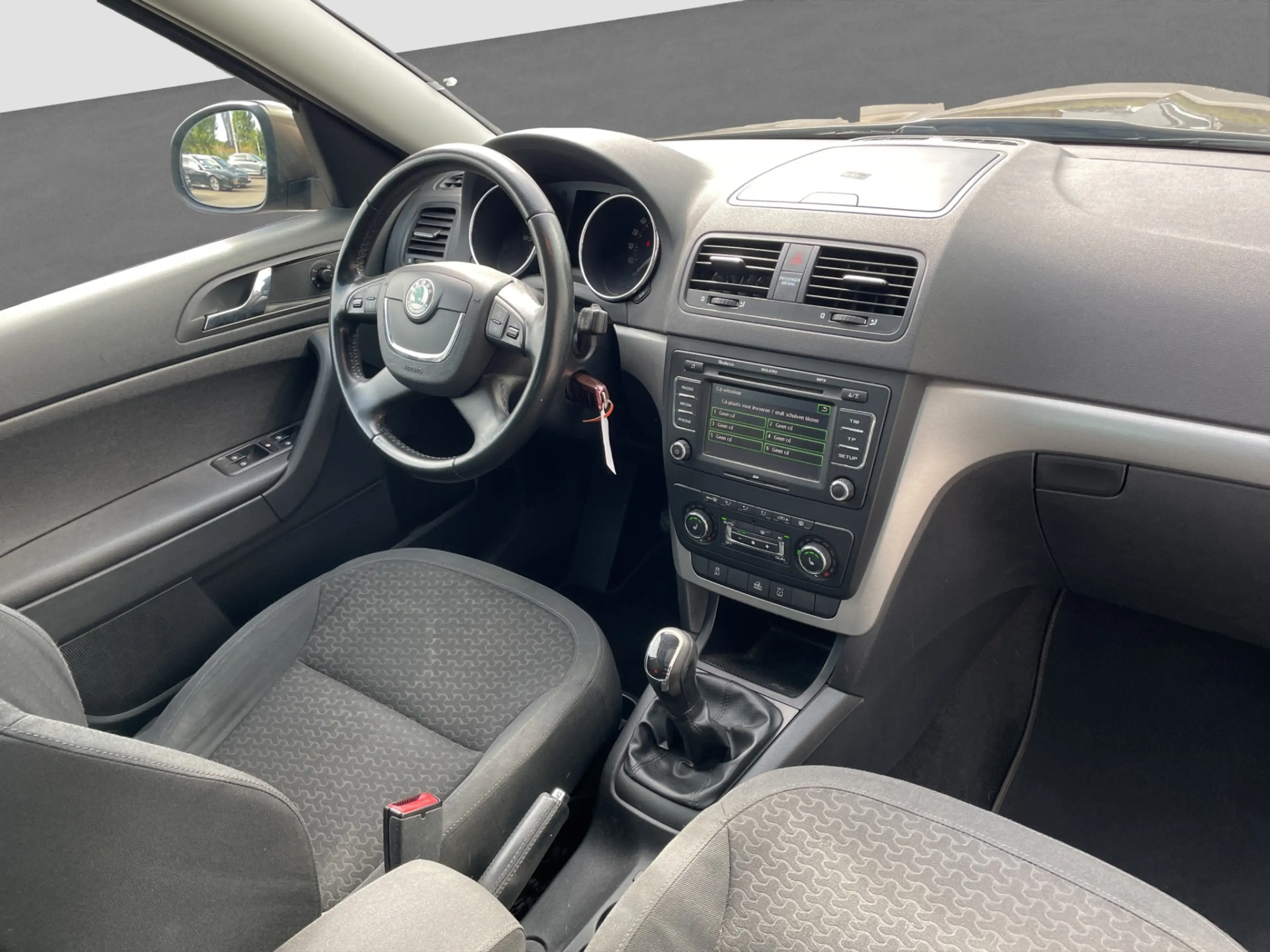 Skoda Yeti 1.8 TSI Ambition 4x4 Cruise  | Winterpakket | Pano — photo 2