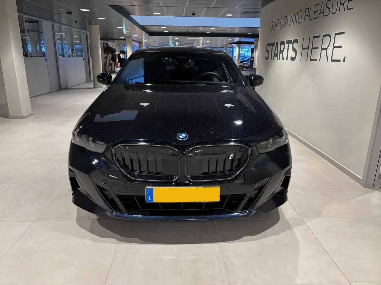 BMW i5 2026 — фото 6