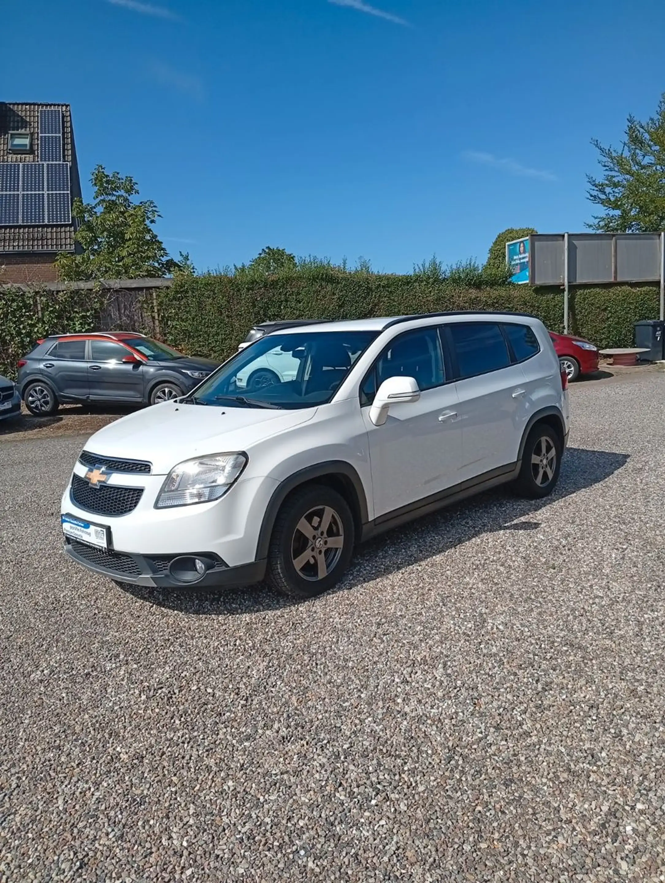 Chevrolet Orlando .Klima. 7 Sitzer.Kamera.Tempo. — photo 2