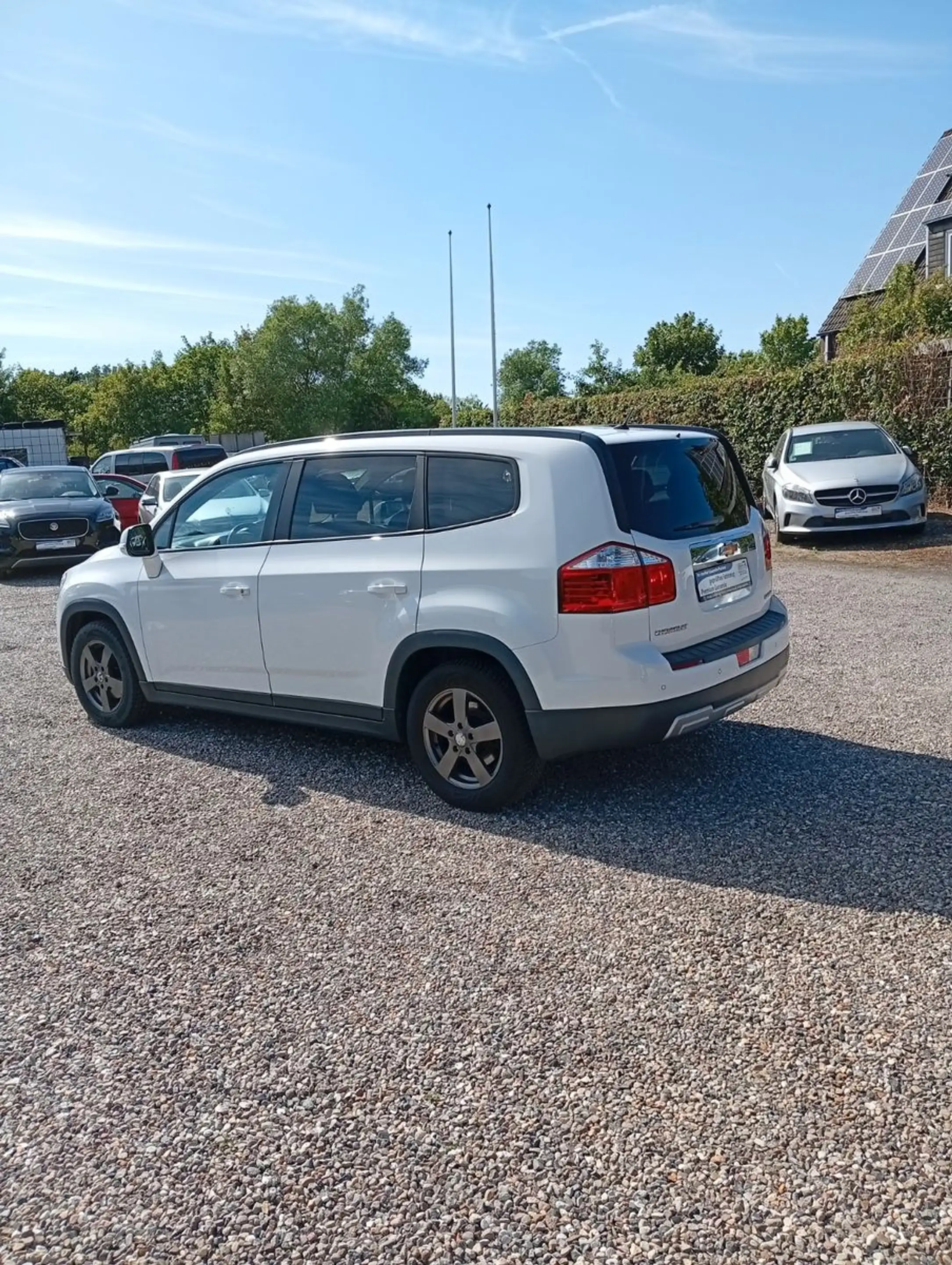 Chevrolet Orlando .Klima. 7 Sitzer.Kamera.Tempo. — photo 3