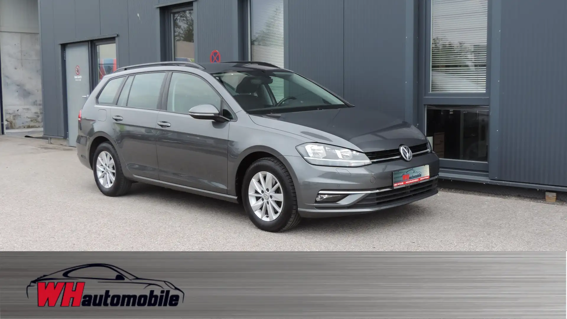 Volkswagen Golf Variant Rabbit 1,6 TDI SCR / ACC / MFL / SH / EPH / Gris - 1