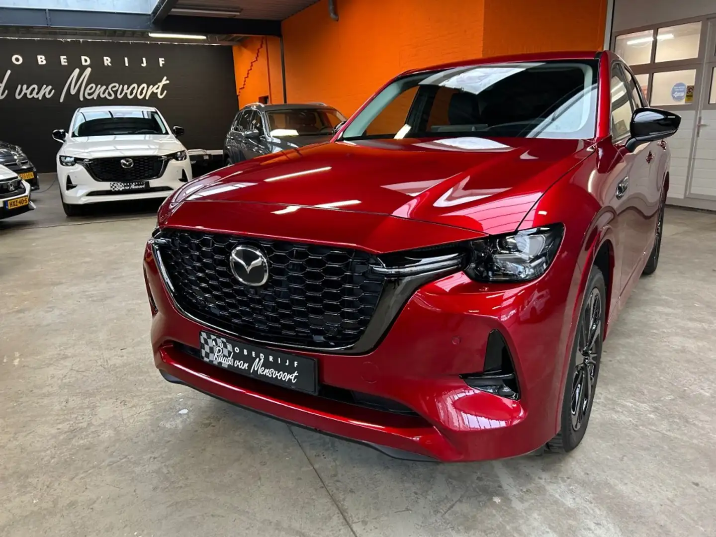 Mazda CX-60 2.5 PHEV HOMURA + / 360 Camera / Ad-Cruise / Bose Rouge - 2