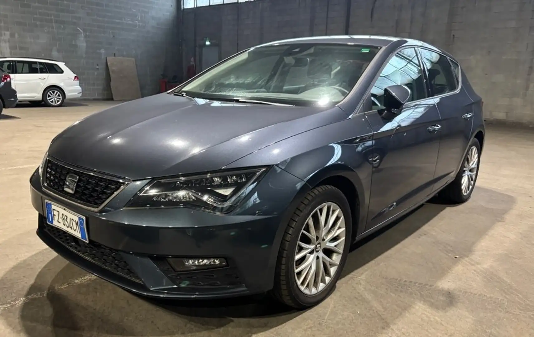 SEAT Leon 2.0 tdi 150cv dsg 7m my20 - FZ834CM Argento - 2