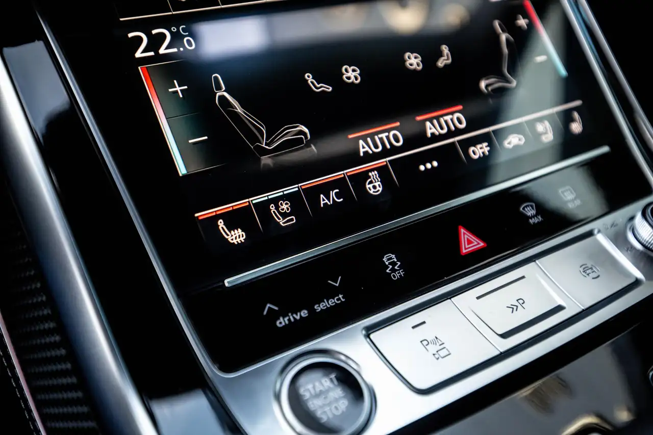 Audi Q8 60 TFSI e Competition 490pk, Carbon, Full-options, миниатюра 17