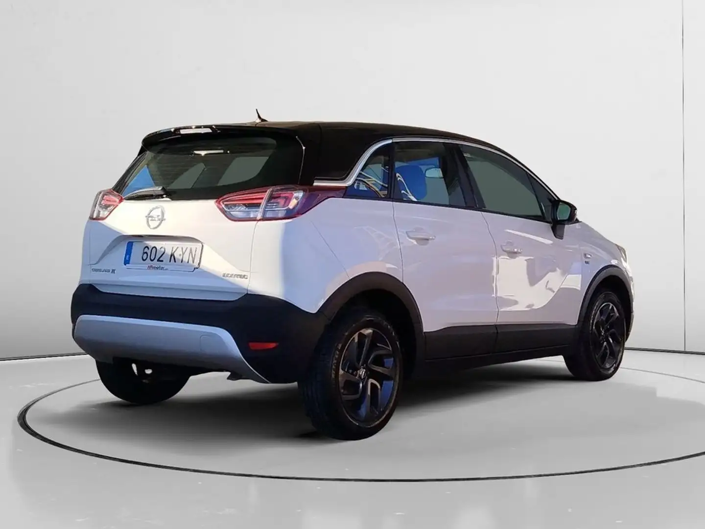 Opel Crossland X 1.2T S&S Design Line - 120 Aniversario 110 Blanco - 2