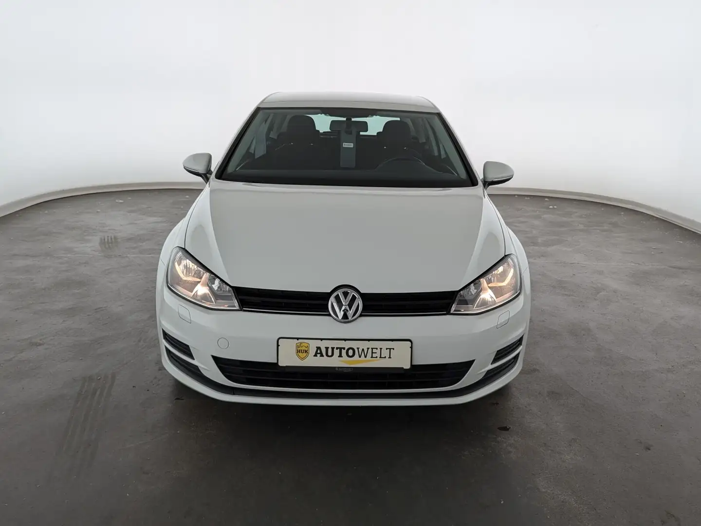 Volkswagen Golf Golf VII 1.2 TSI Trendline BMT KLIMA+SITZHEIZUNG White - 2