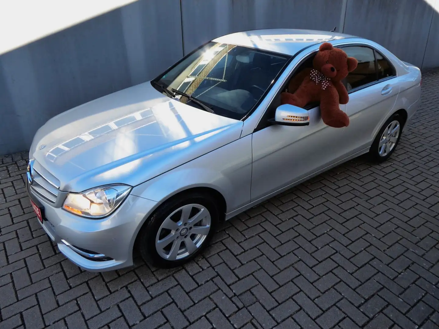 Mercedes-Benz C 180 CGI BlueEfficiency 2.Hand Silber - 1