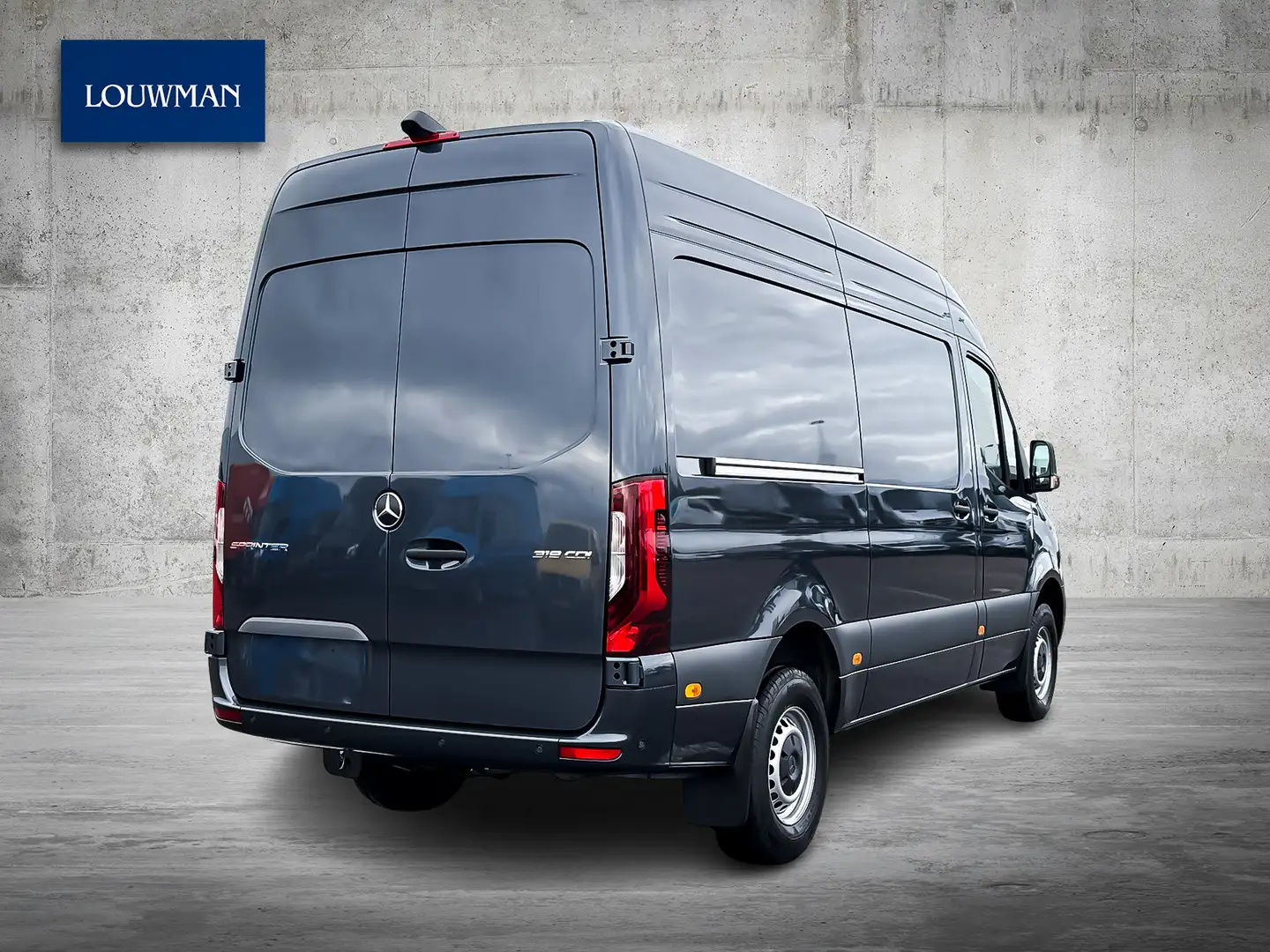 Mercedes-Benz Sprinter 319CDI 190PK L2H2 RWD SELECT | BPM Vrij | Distroni Gris - 2