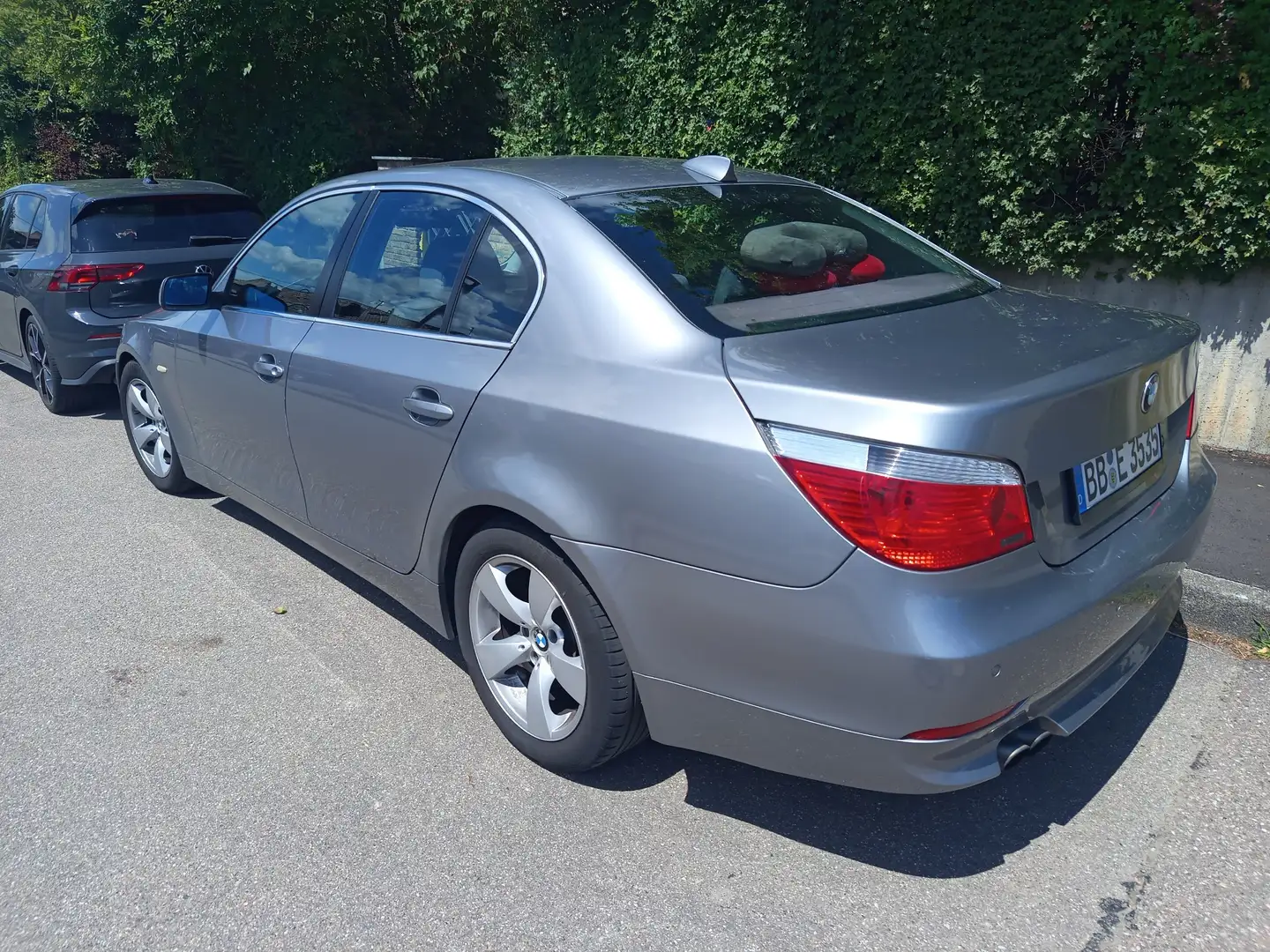 BMW 520 520i Automatik Grau - 1