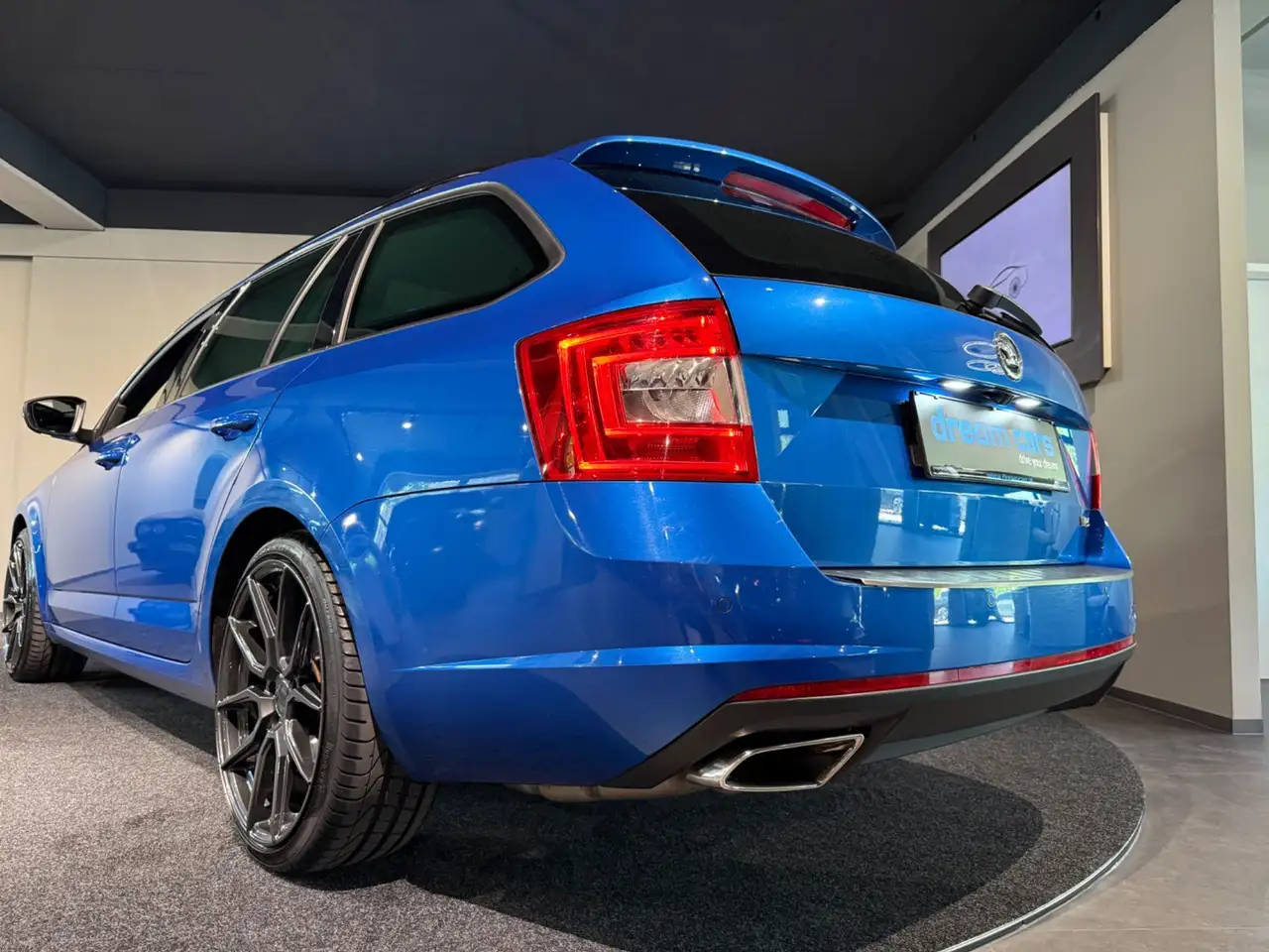 Skoda Octavia Combi RS 2,0 TSI DSG / PANO / LED / KAMERA Bild 14