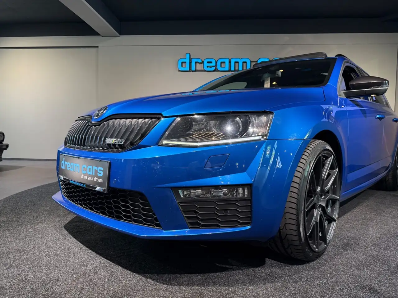 Skoda Octavia Combi RS 2,0 TSI DSG / PANO / LED / KAMERA Bild 6