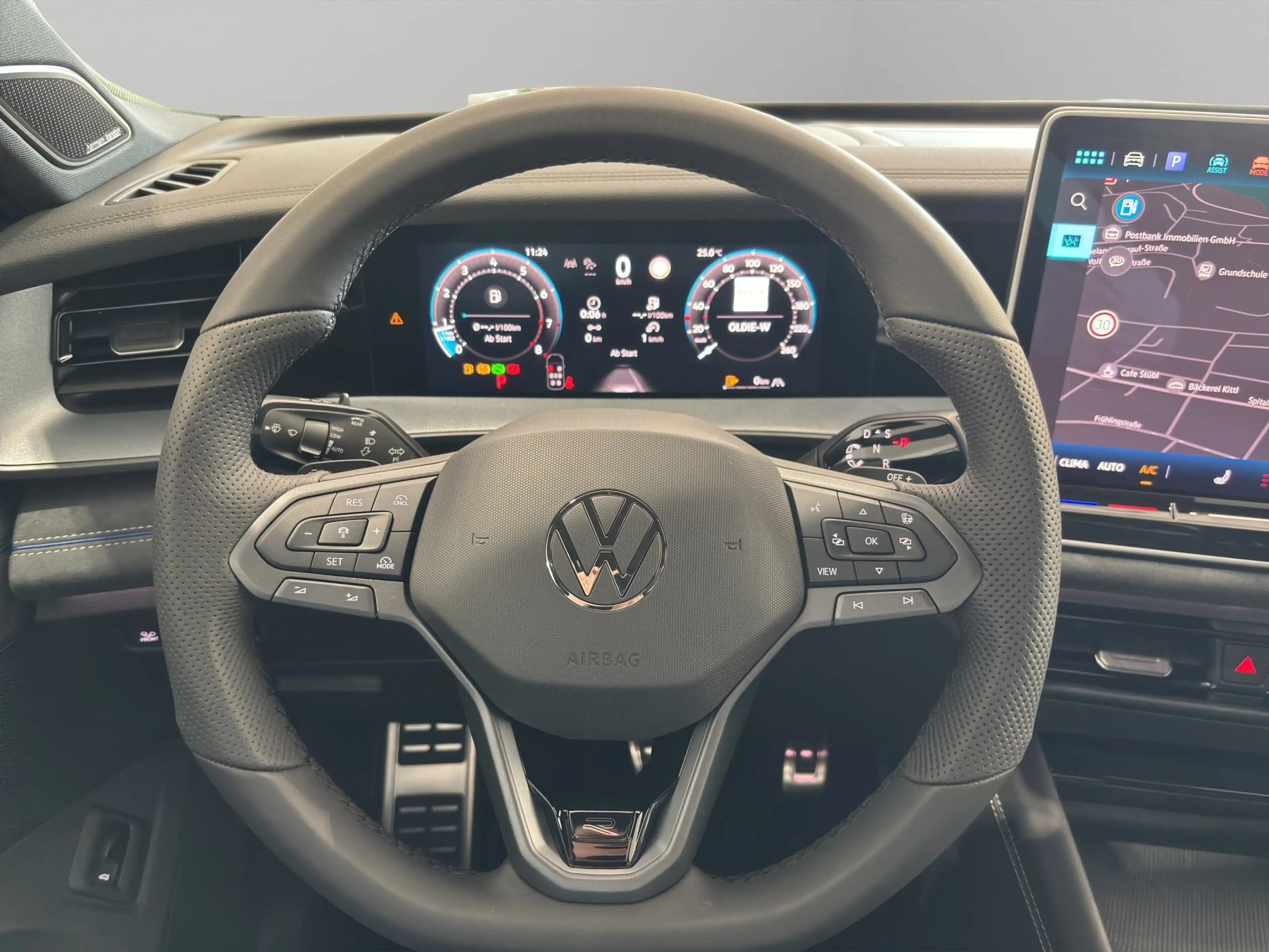 Volkswagen Tayron R-Line (WR/AHK/BlackStyle) 2.0 l TSI 4MOTION 7-Gan — photo 11