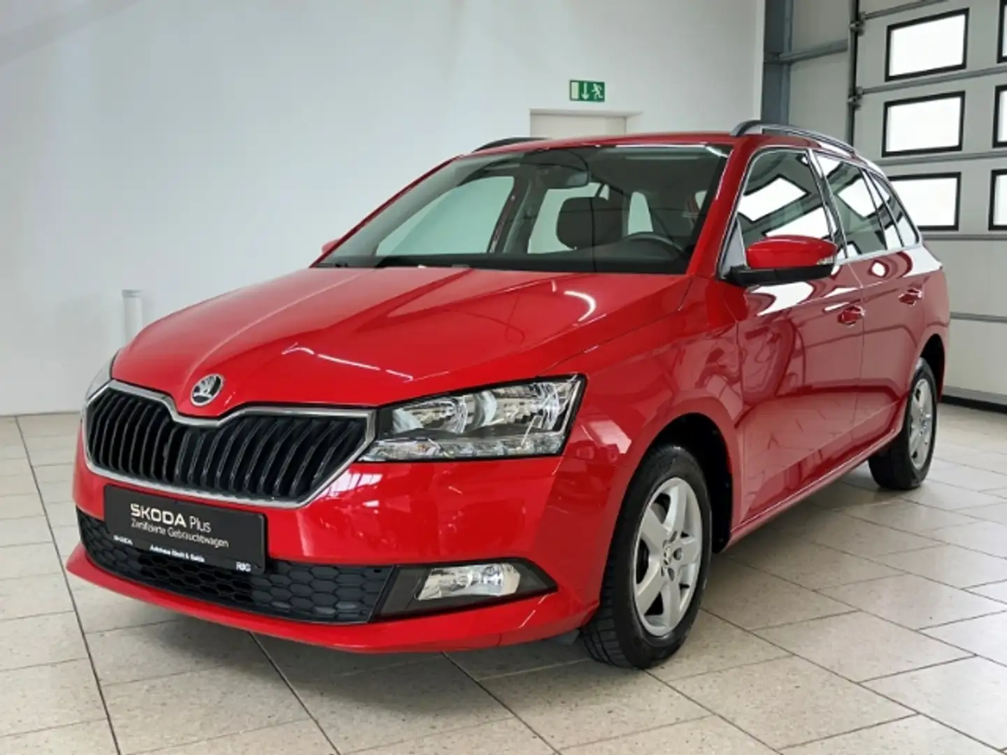 Skoda Fabia Combi So 1.0 MPI Climatronic SHZ PDC Freisprech Rot - 2