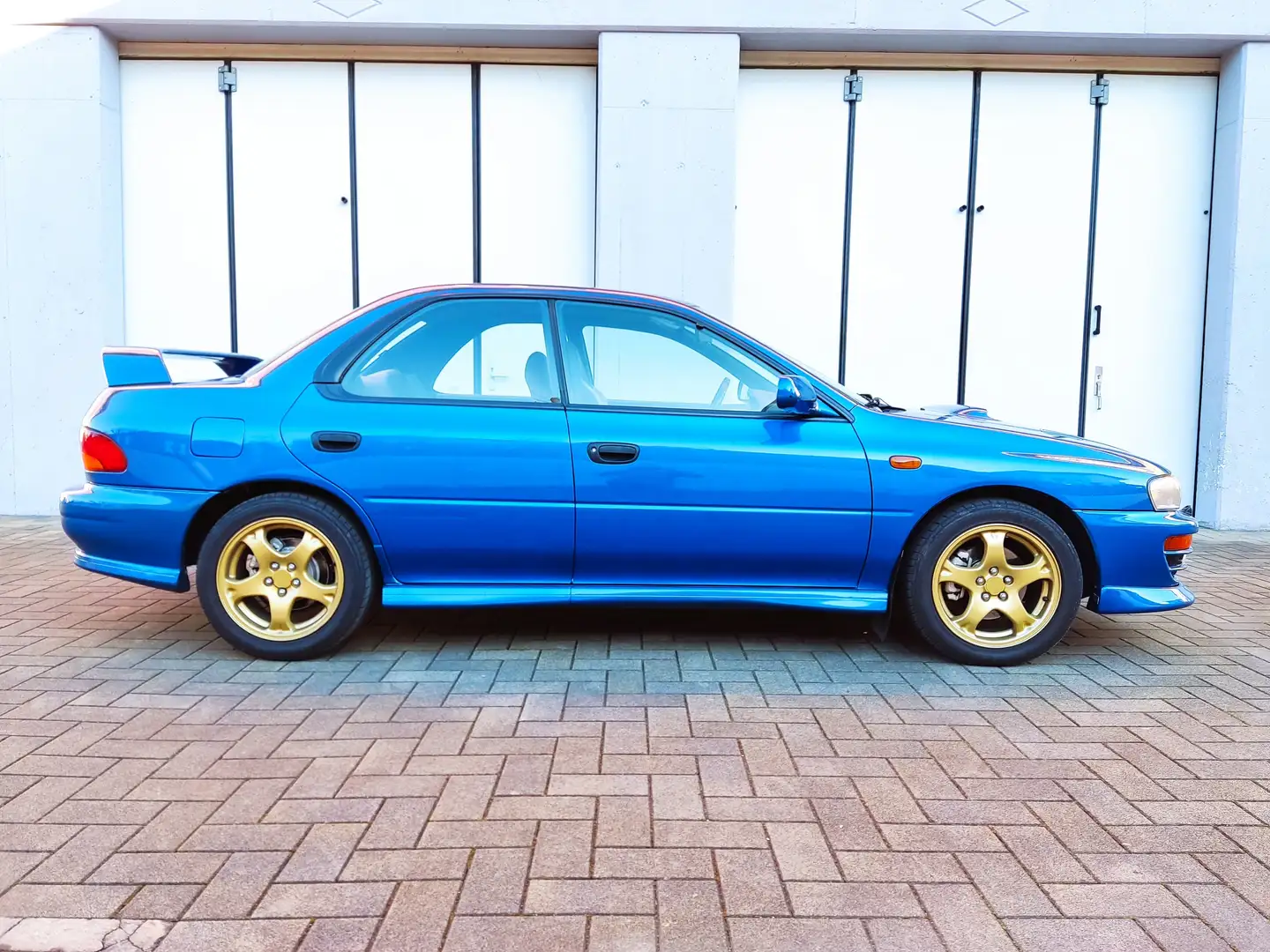 Subaru Impreza Impreza Berlina 2.0i turbo WWW 4wd Bleu - 1