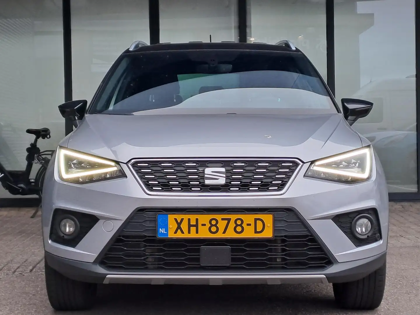 SEAT Arona 1.0 TSI Xcellence Business Intense | Apple Carplay Gris - 2
