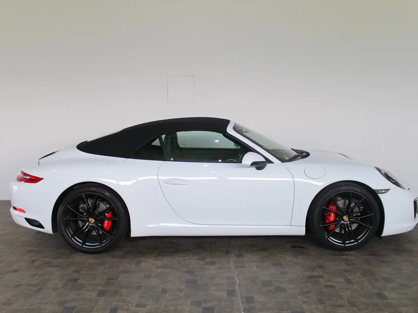 Porsche 991 Carrera Cabriolet, Deutsche Auslieferung, Kamera White - 2