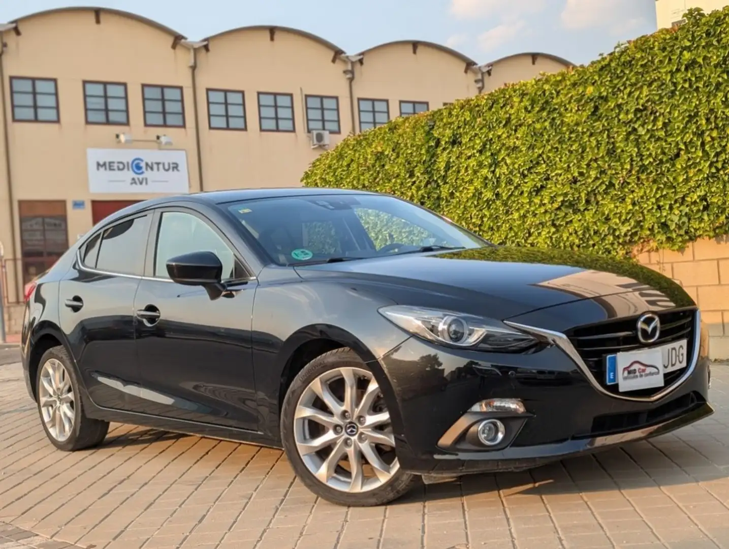 Mazda 3 2.0 Luxury 120 Negro - 1