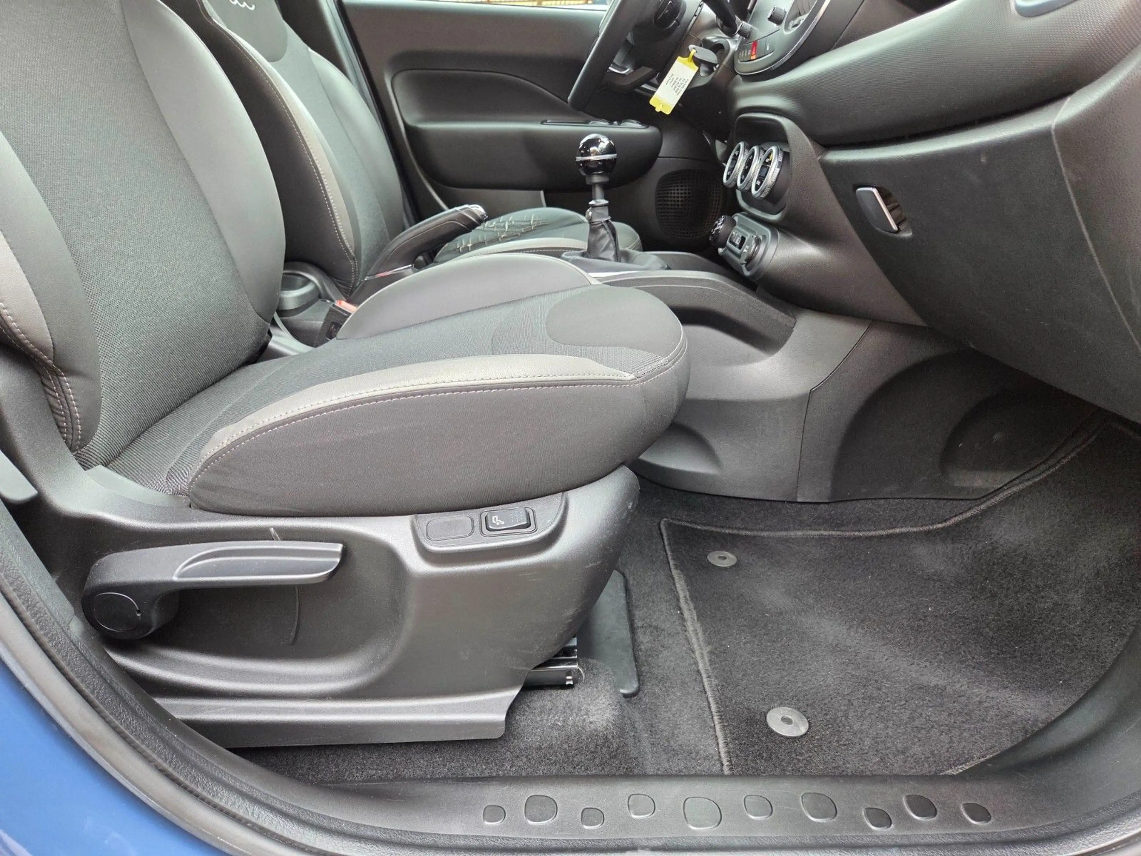 Fiat 500L Cross 1.4 16V T-Jet Rockstar +NAVI+KAMERA+ — photo 16