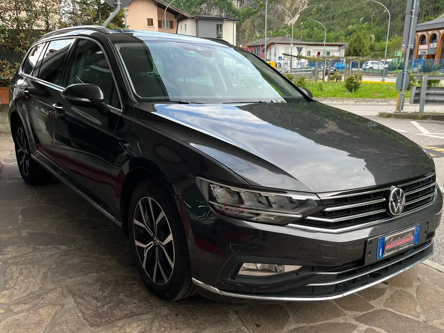 Volkswagen Passat Variant Passat Variant 2.0 tdi Executive 4motion 200cv dsg Grigio - 1