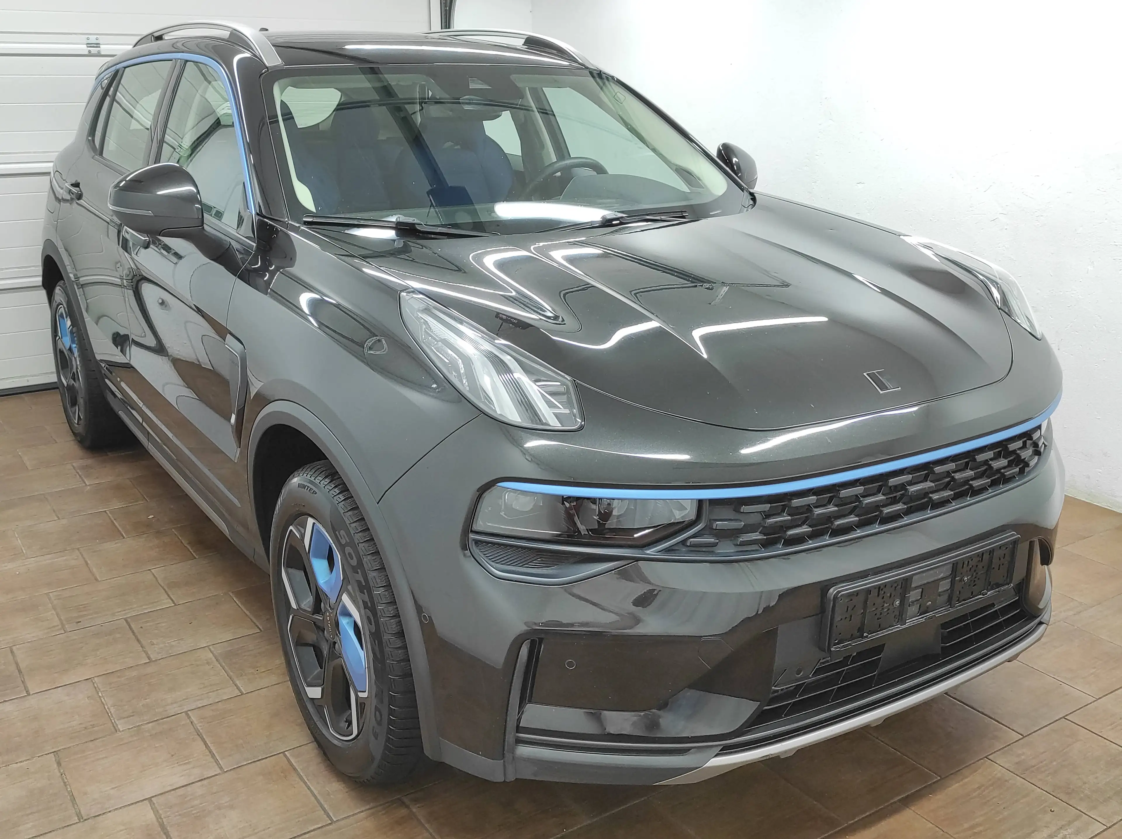 Lynk & Co 01 HEV HYBRID AUTOMATIK NAVI LED KLIMA KAMERA PANORAM — photo 3