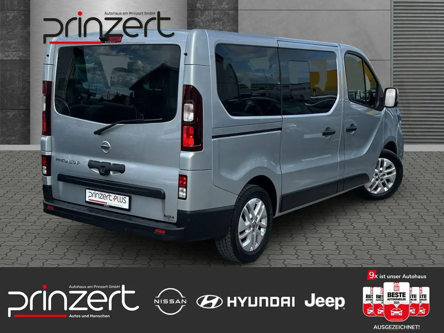 Nissan Primastar 2.0 dCi L1H1 DCT "Tekna" 9-Sitzer Grau - 2