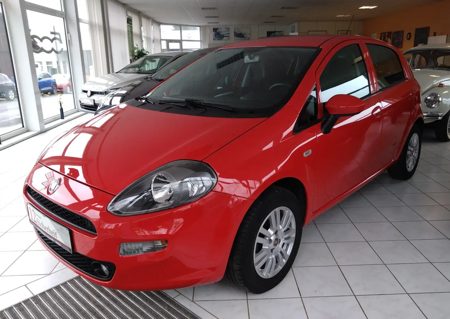 Fiat Punto 1.4 8V Sitzheizung Tempomat Alufelgen Roşu - 1