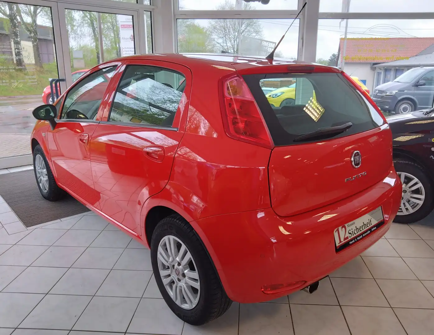 Fiat Punto 1.4 8V Sitzheizung Tempomat Alufelgen Roşu - 2