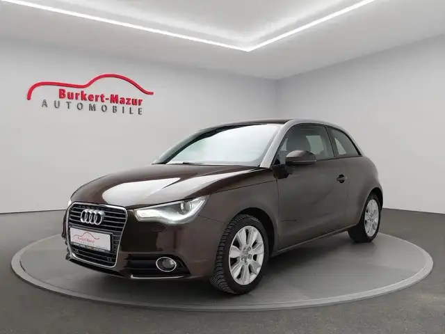 Audi A1 2.0 TDI Ambition *Xenon*Navi*Leder*PDC*