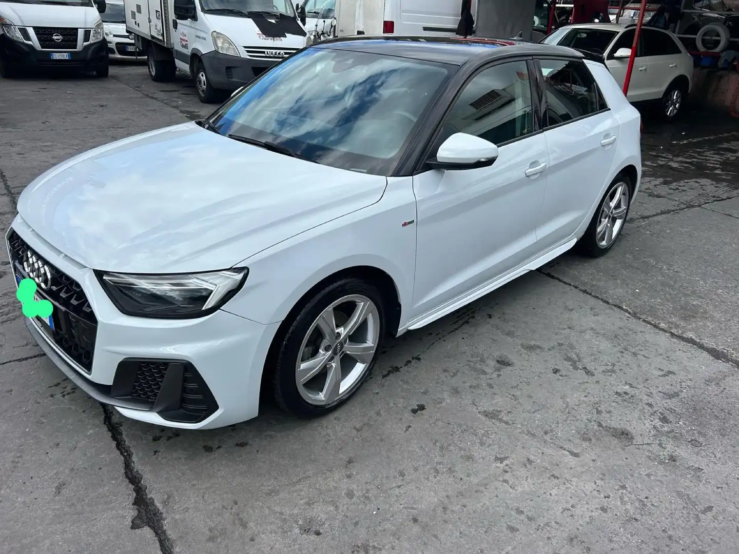 Audi 100 audi A1 - 2