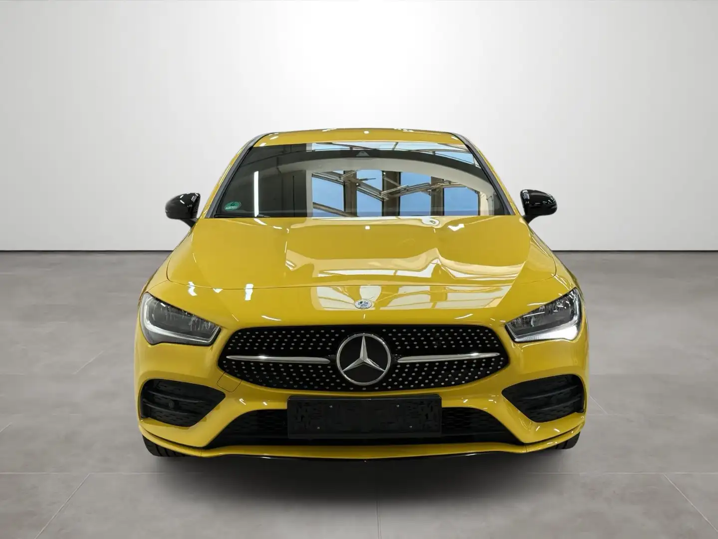 Mercedes-Benz CLA 250 CLA 250e AMG Int. PHEV Shooting Brake Aut. Gelb - 2