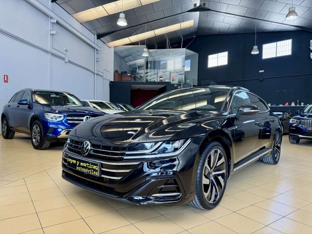 Volkswagen Arteon Shooting Brake 2.0TDI R-Line DSG7 110kW - foto 1