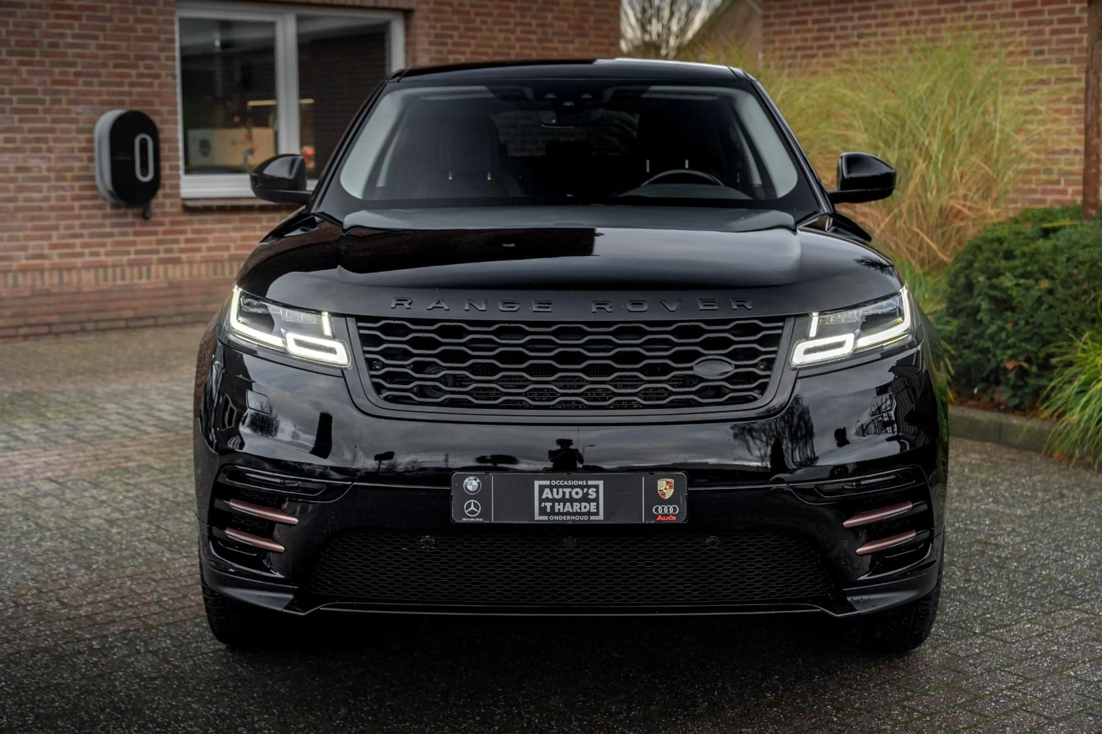 Land Rover Range Rover Velar 2.0 Turbo 250 PK 1e eigenaar AWD R-Dynamic Keyless — photo 4