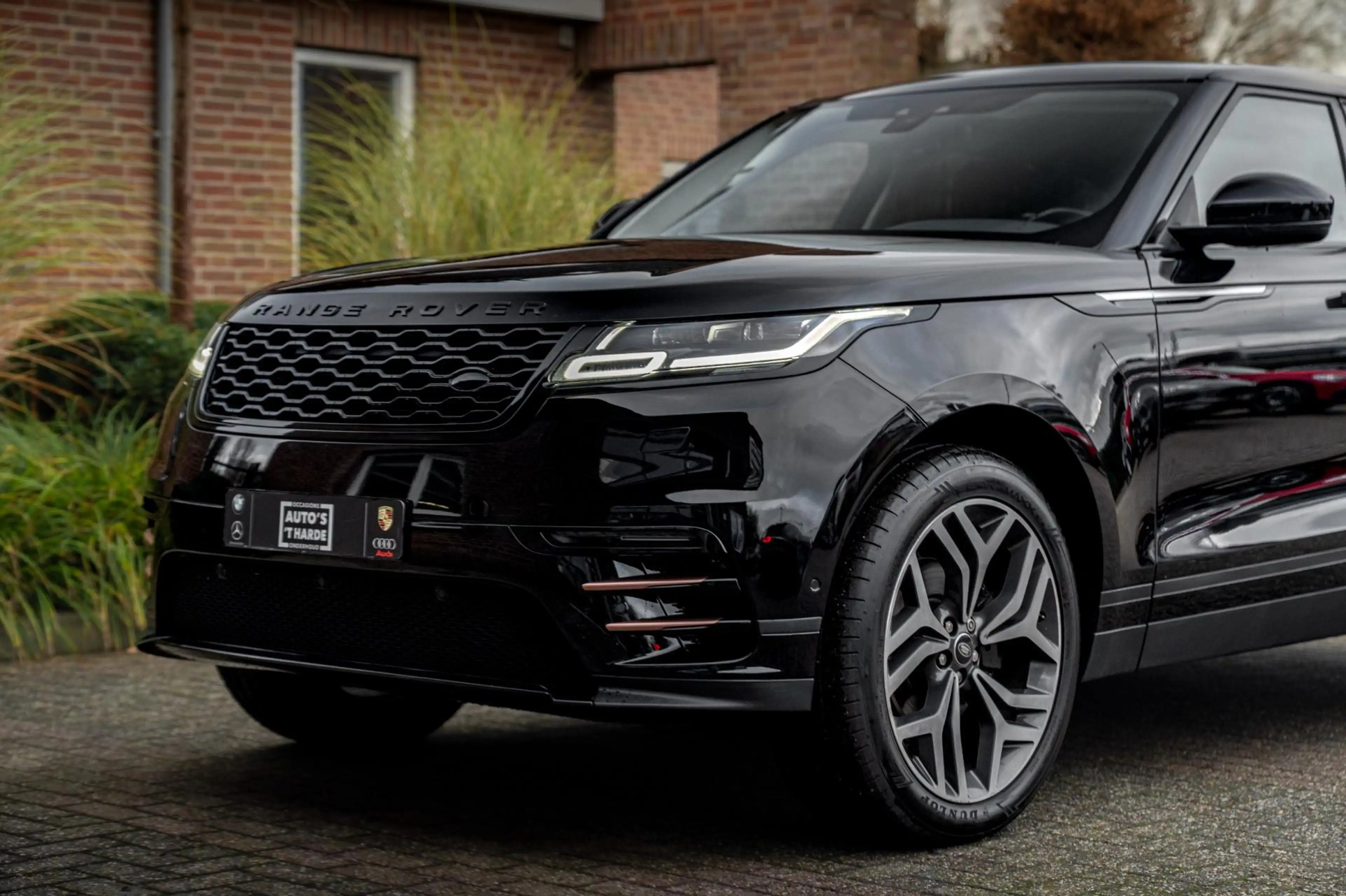 Land Rover Range Rover Velar 2.0 Turbo 250 PK 1e eigenaar AWD R-Dynamic Keyless — photo 12